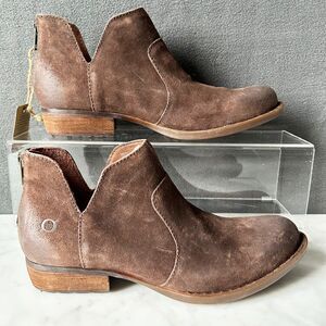 Born Kerri Brown Distressed Leather Ankle Boot Cut Out Back Zip - Women's Size 9